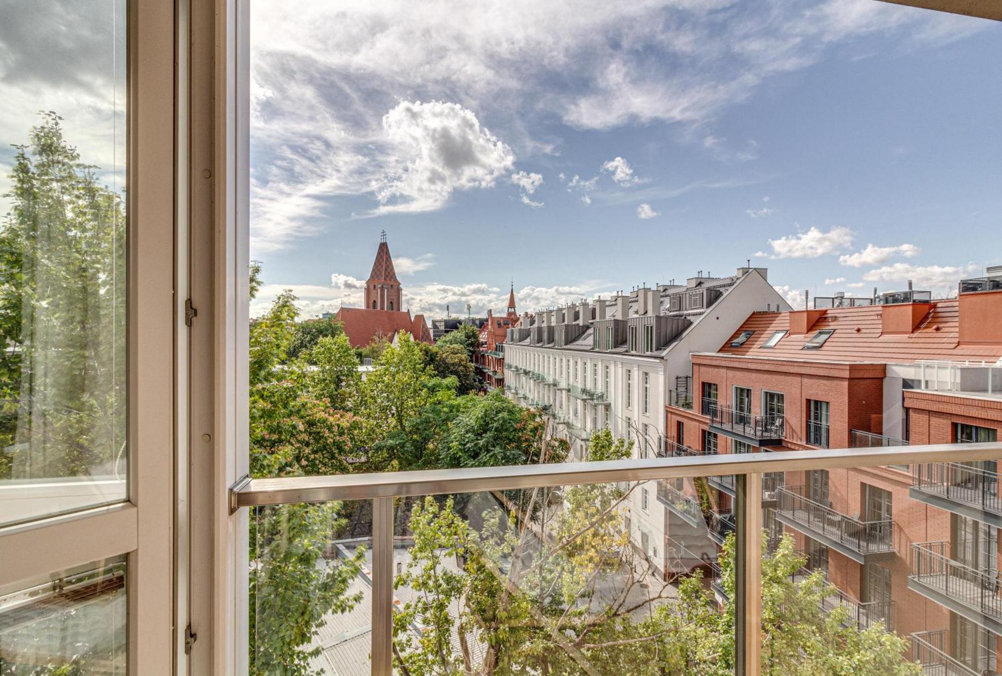 Rentplanet - Wszystkich Swietych Wrocław